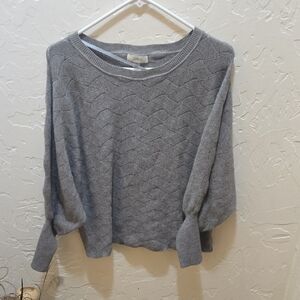 Cupio Gray Wave Pattern Sweater